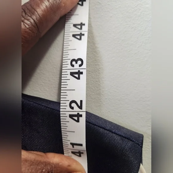 Buenos Ninos Beautiful Sleeveless Dress Dark Blue w Bold Red Floral Pattern - Picture 10 of 10